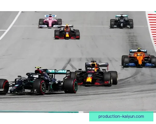 F1赛季最新动态聚焦车队争锋与冠军悬念全面升级解析前景展望 F1赛季最新动态聚焦车队争锋与冠军悬念全面升级解析前景展望