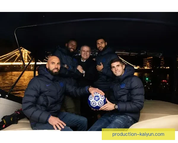 朴茨茅斯俱乐部百年征程与英伦足球荣耀传承解析历史变迁与未来展望