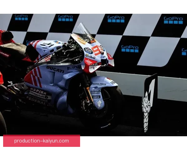 MotoGP赛季冲刺：世界冠军之争进入白热化阶段，车手与团队的战略博弈升级