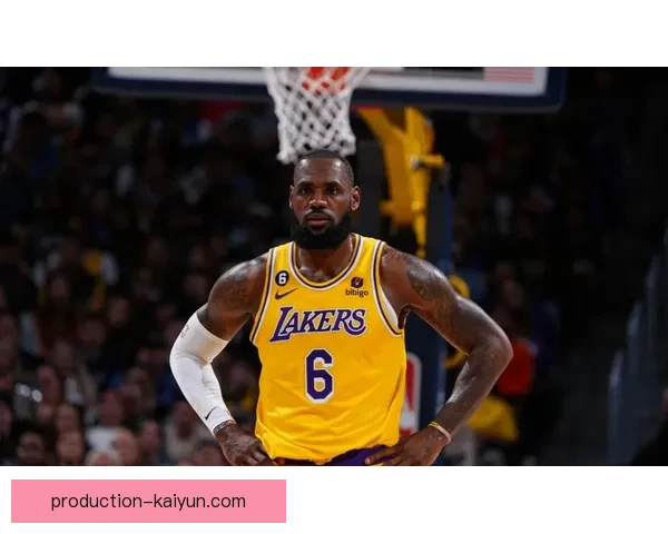 湖人队逆转勇士获胜詹姆斯精彩表现引全场关注