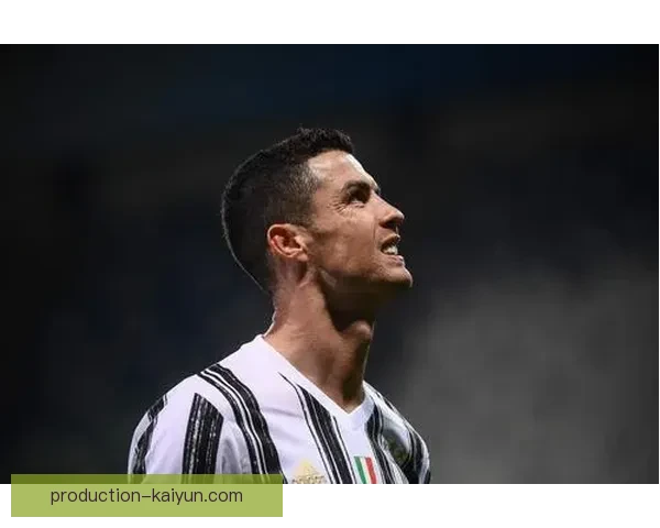 C罗再创纪录引领球队胜利，年轻球员崭露锋芒备受关注