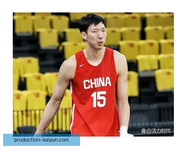 中国男篮新赛季首战精彩逆转 展现青年球员成长潜力
