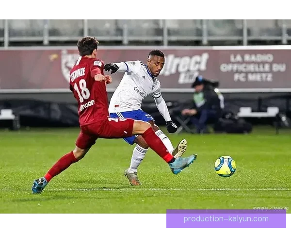 斯特拉斯堡俱乐部最新动态引关注阵容调整与赛季前景分析